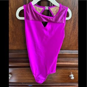 Gymnastics leotard